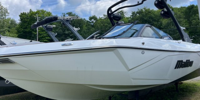 2024 Malibu 23LSV