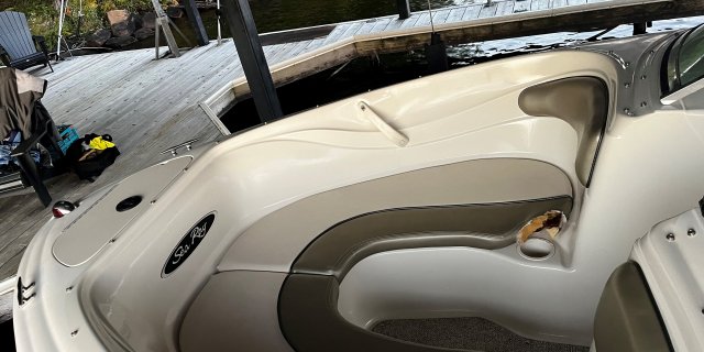 2004 Searay 185